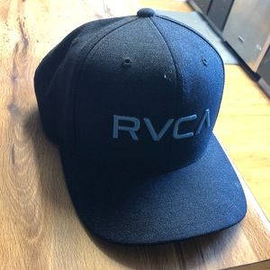Rvca hat, snap back